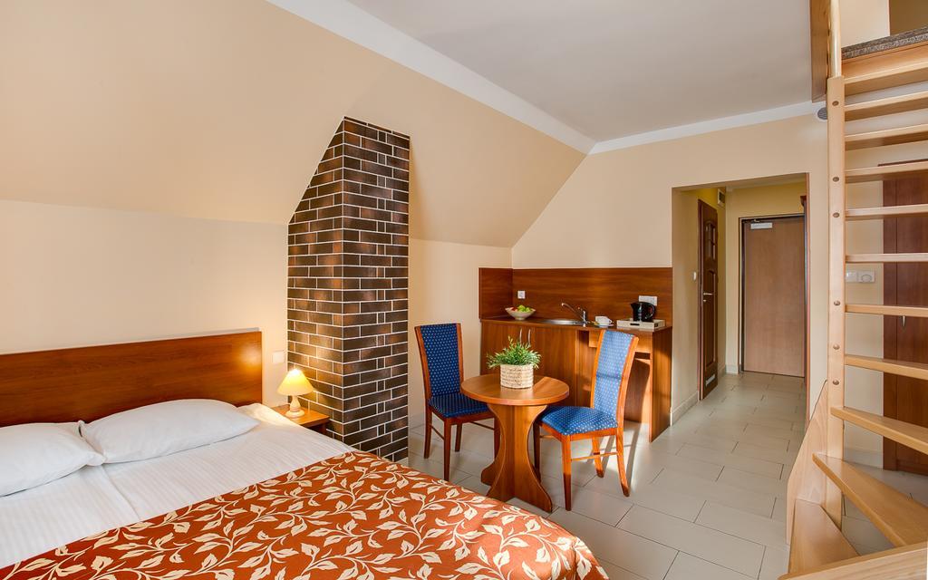 Hotel Concordia Podgorzyn Bagian luar foto