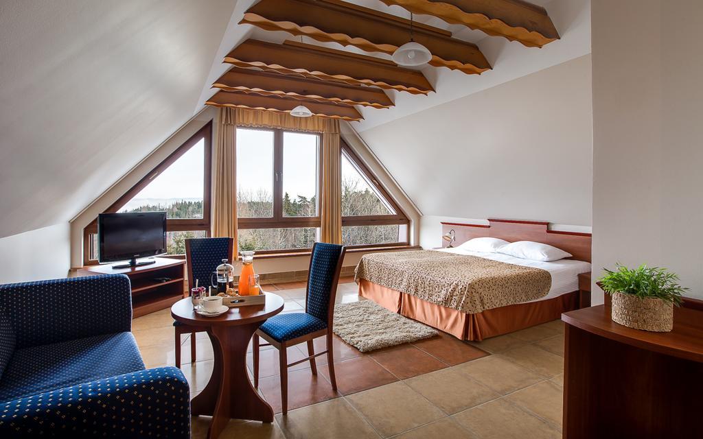 Hotel Concordia Podgorzyn Bagian luar foto