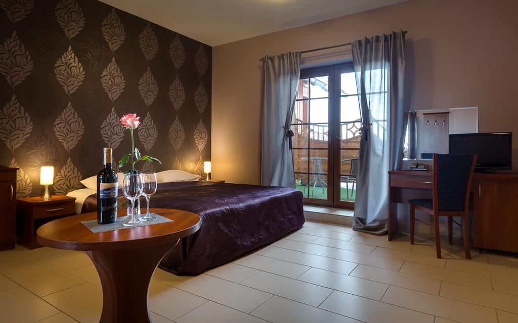Hotel Concordia Podgorzyn Bagian luar foto